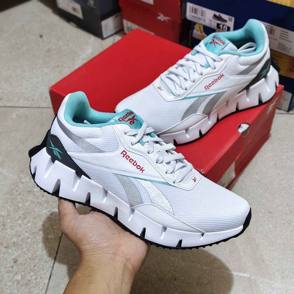 REEBOK ZIG DYNAMICA STR WOMEN