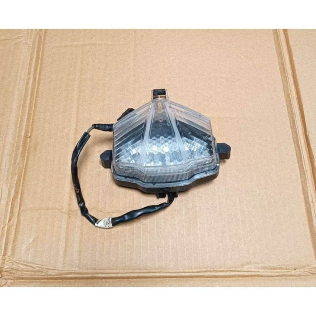 Lampu belakang stop assy CBR 150 original CKD