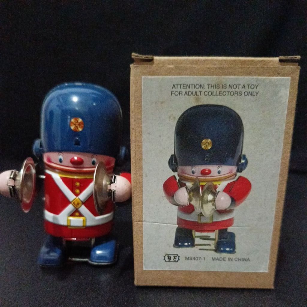 tin toys robot penabuh Simbal vintage