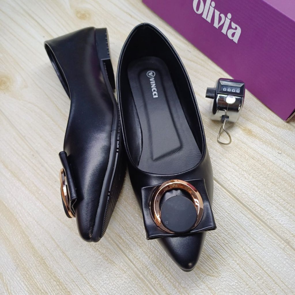 sepatu pansus wanita kekinian