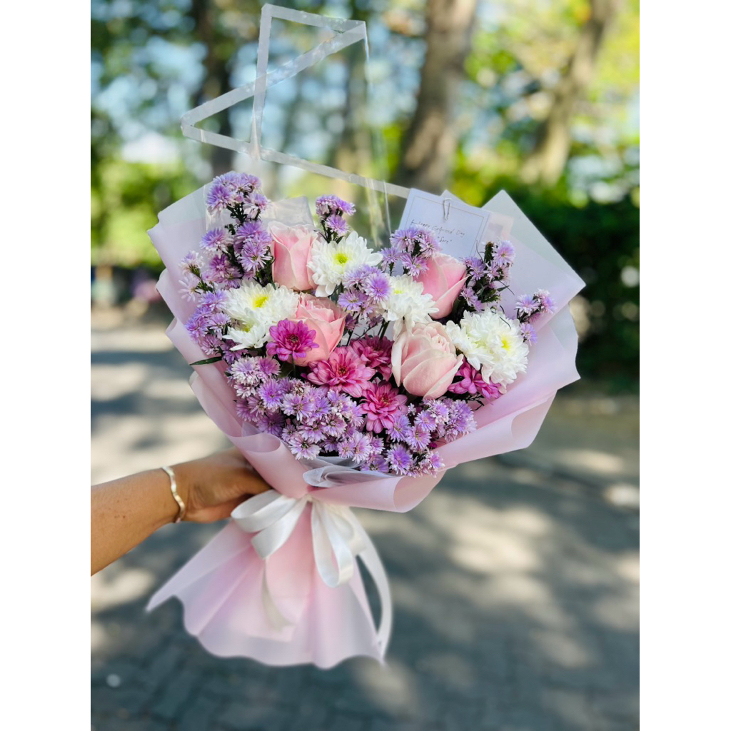 BUKET BUNGA SEMARANG BUKET BUNGA WISUDA BUKET BUNGA ASLI BOUQUET BUNGA BOUQUET BUNGA SEMARANG