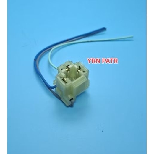 SOKET FITING LAMPU DEPAN H4 LAMPU UTAMA MOBIL UNIVERSAL