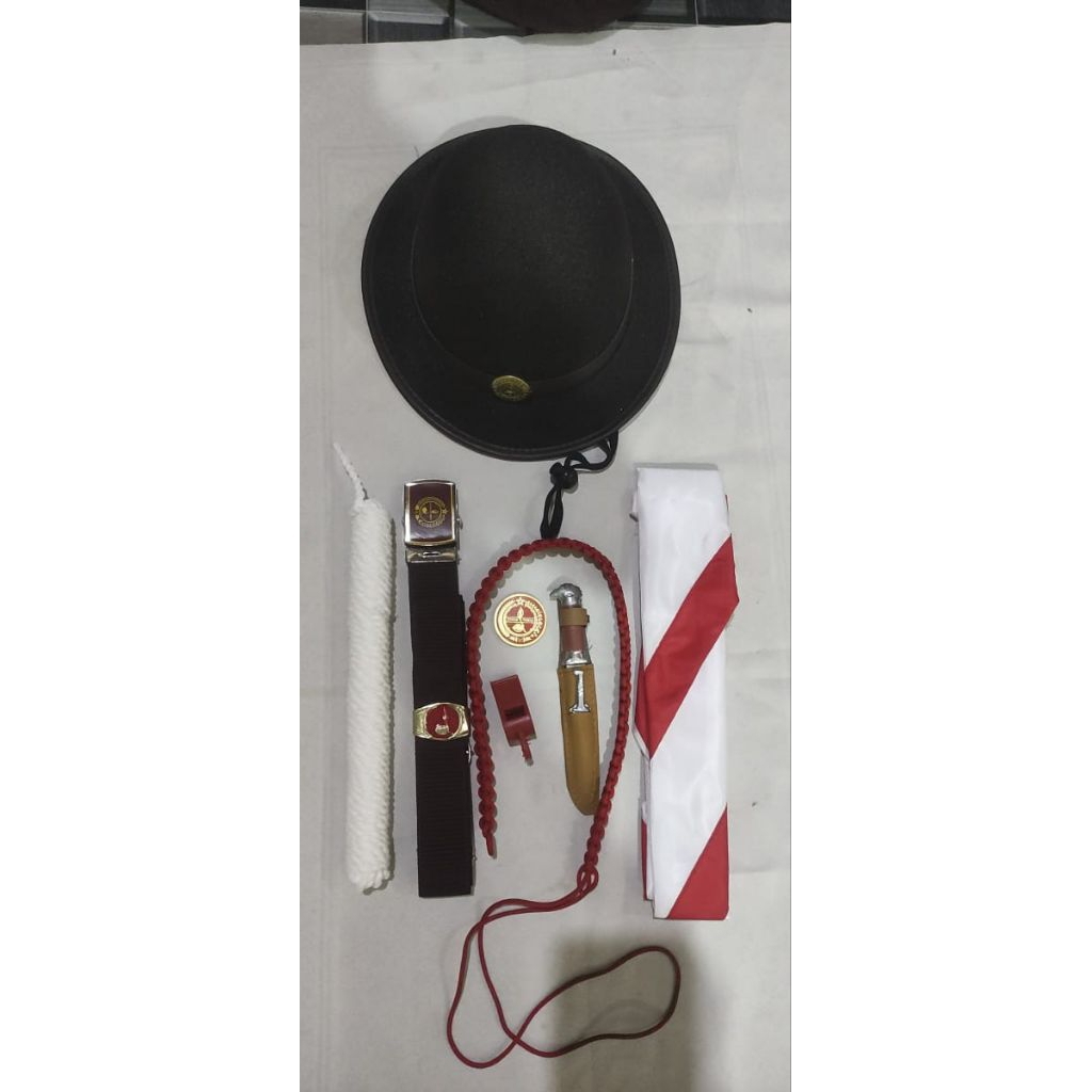 set atribut pramuka sd putra/putri lengkap