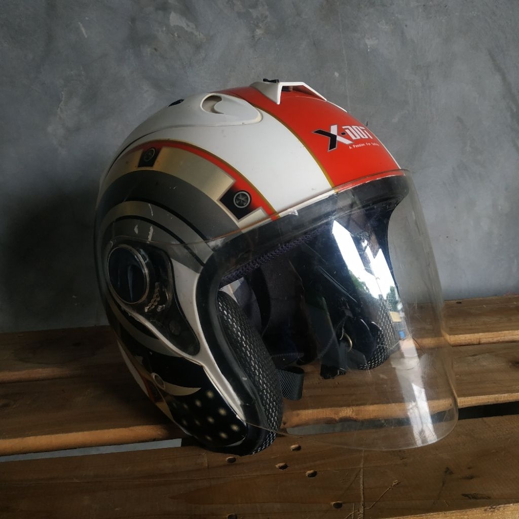 Helm replika arai made Malaysia