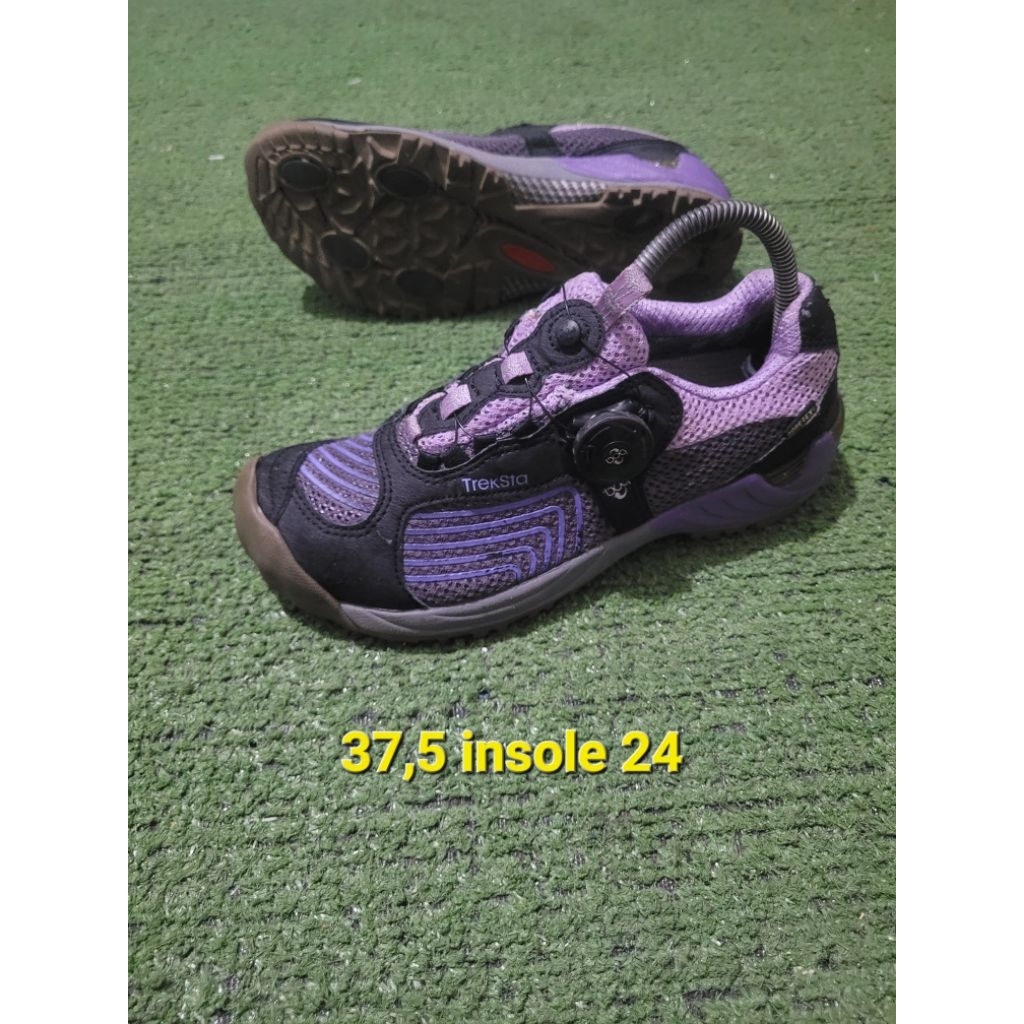 sepatu gunung s37 treksta