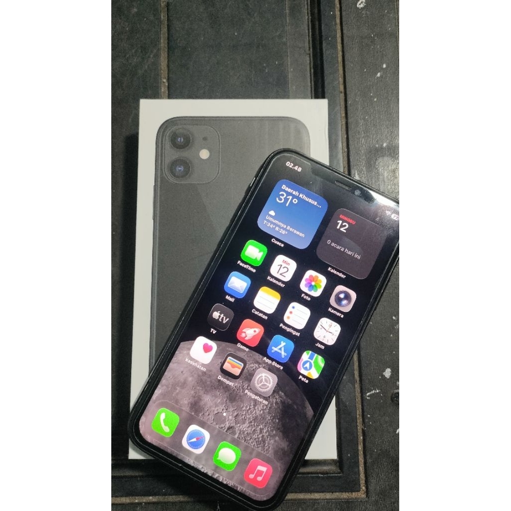 iPhone 11 128 ibok wifi only