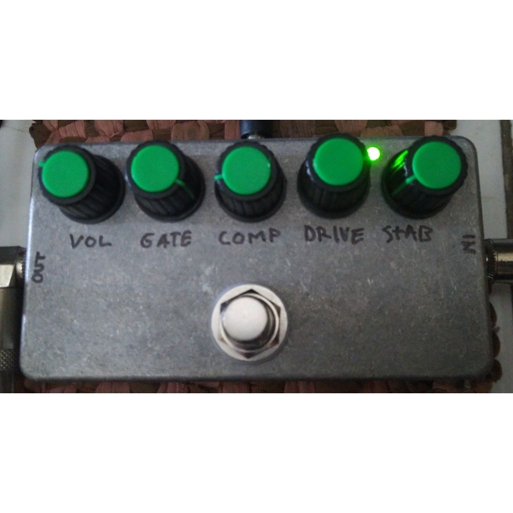 Efek Guitar Fuzz