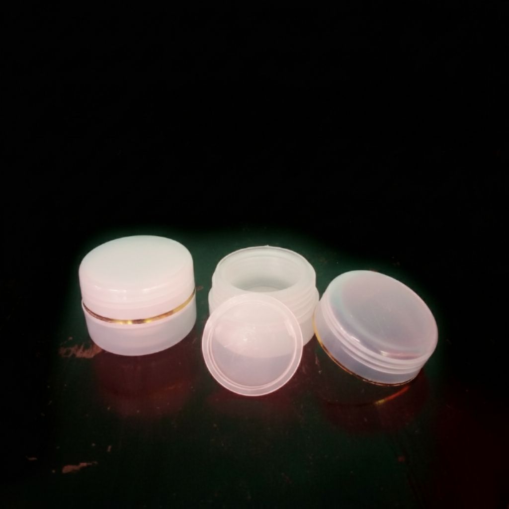 (isi 25pcs) Pot Cream putih transparan 12,5 gr/List Gold silver//wadah pot cream putih transparan 12