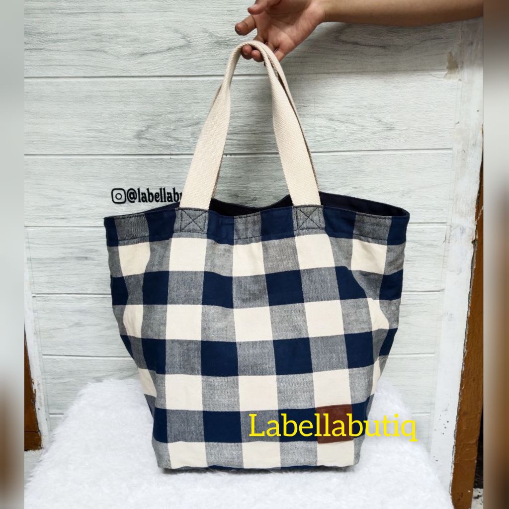 Uniqlo x Jw Anderson Tas Tote Bag