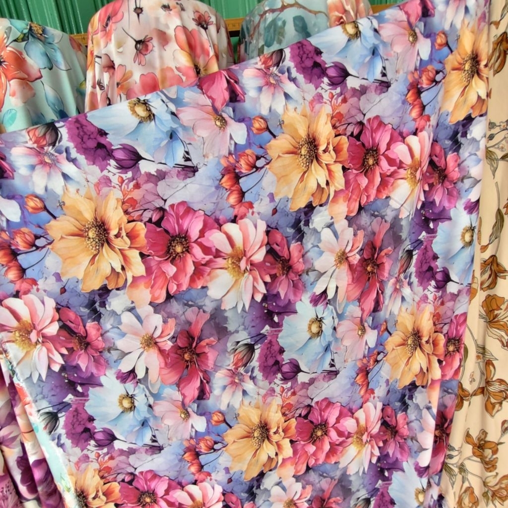 KAIN KATUN RAYON VISCOSE PREMIUM MOTIF BUNGA BESAR -;)KAIN RAYON MOTIF KEMBANG BESAR HARGA PERSETENG