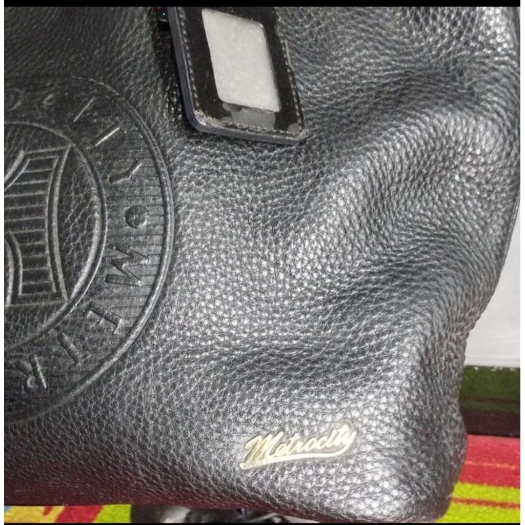 Preloved Tas Metrocity Tas Wanita Kulit Asli
