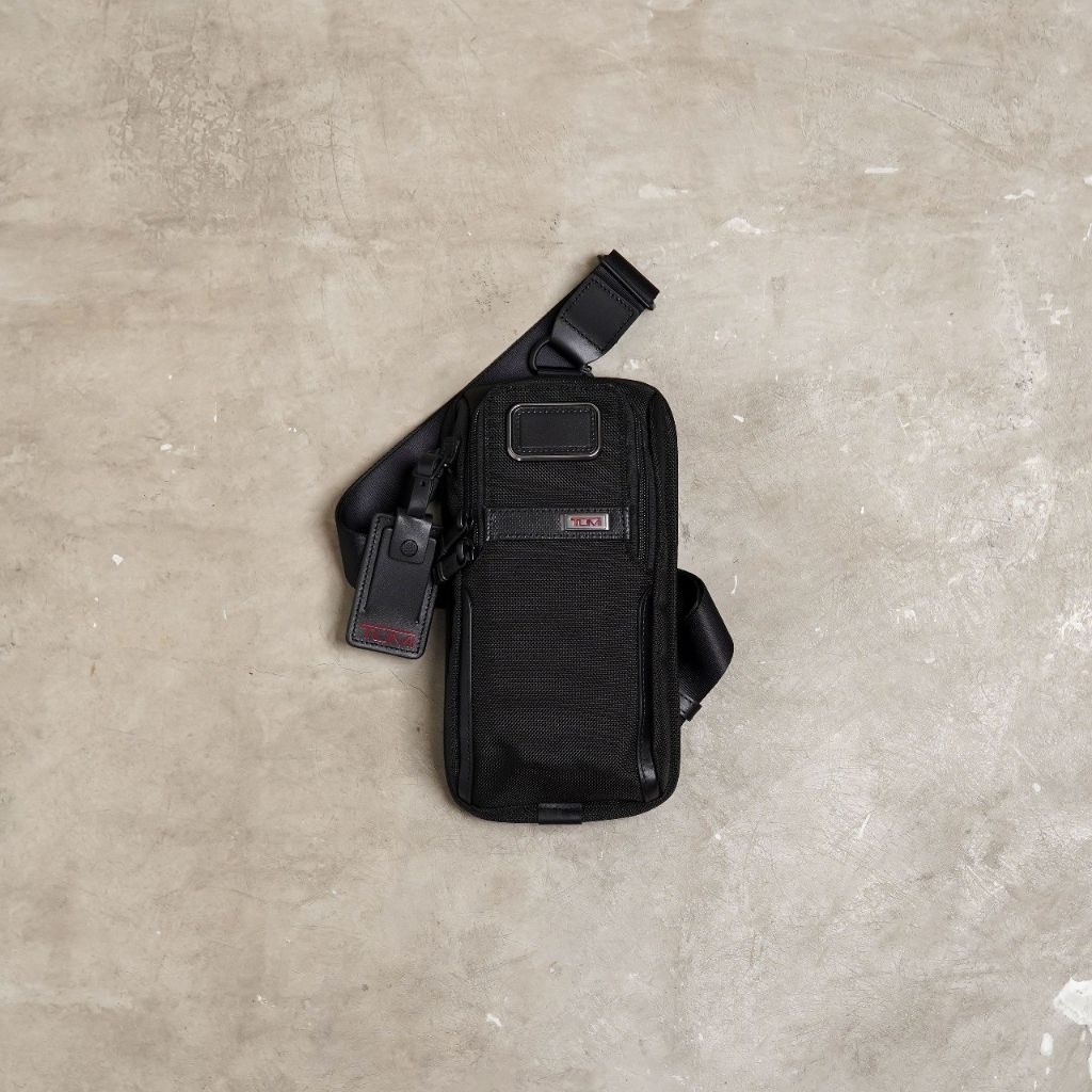 TUMI Alpha Cross Body Bag in Black