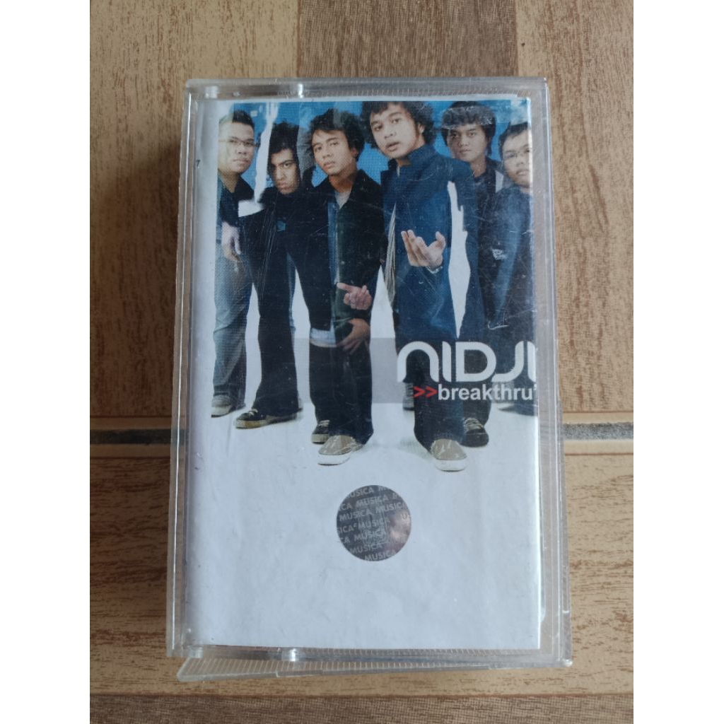 kaset pita NIDJI "breakthru"