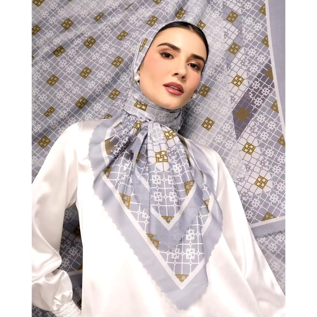 IVAN GUNAWAN PRIVE - Fabula Scarf Hijab Segi Empat Jilbab ORIGINAL By IVAN GUNAWAN