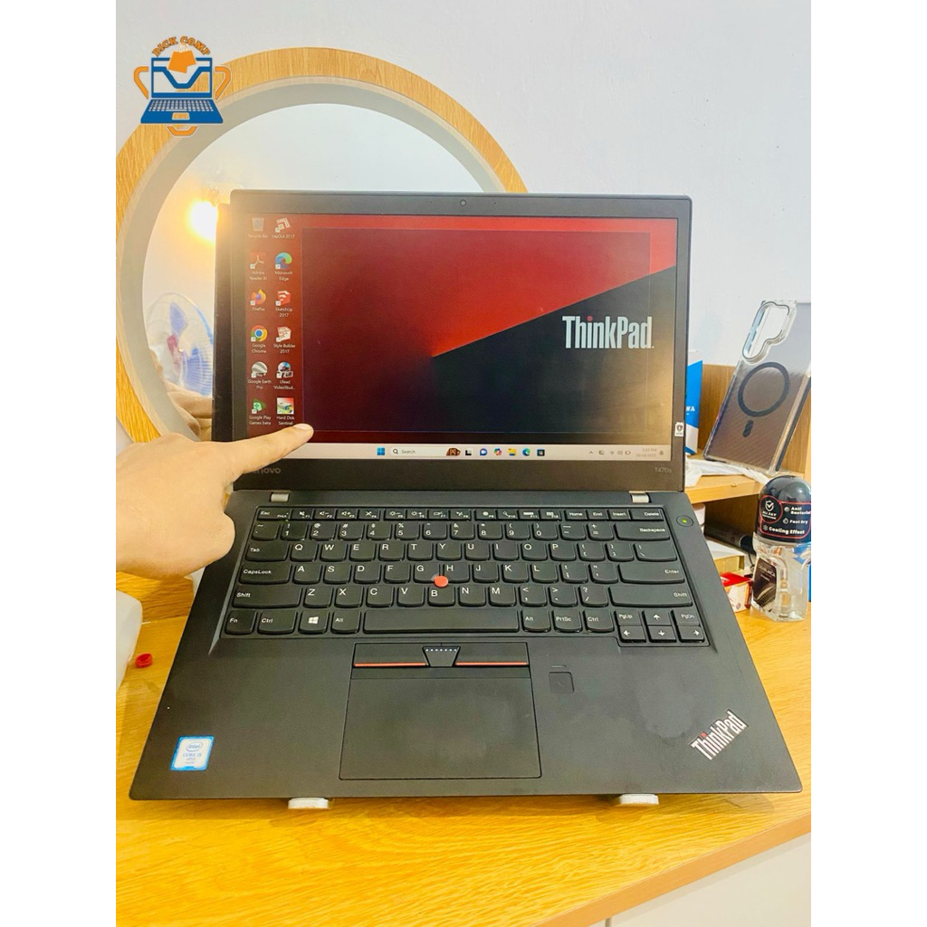 Lenovo ThinkPad T470s Touchscreen. core i5 gen 6. ram 12/256gb ssd. normal