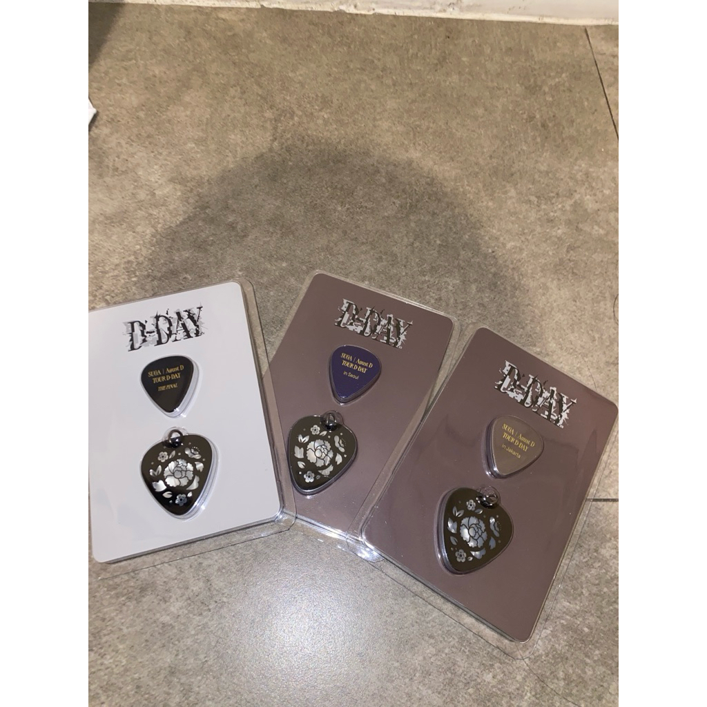 AGUSTD D-DAY tour merch GUITAR PICK