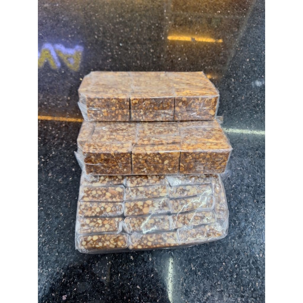 Kipang Kacang Sanjai Rina Payakumbuh