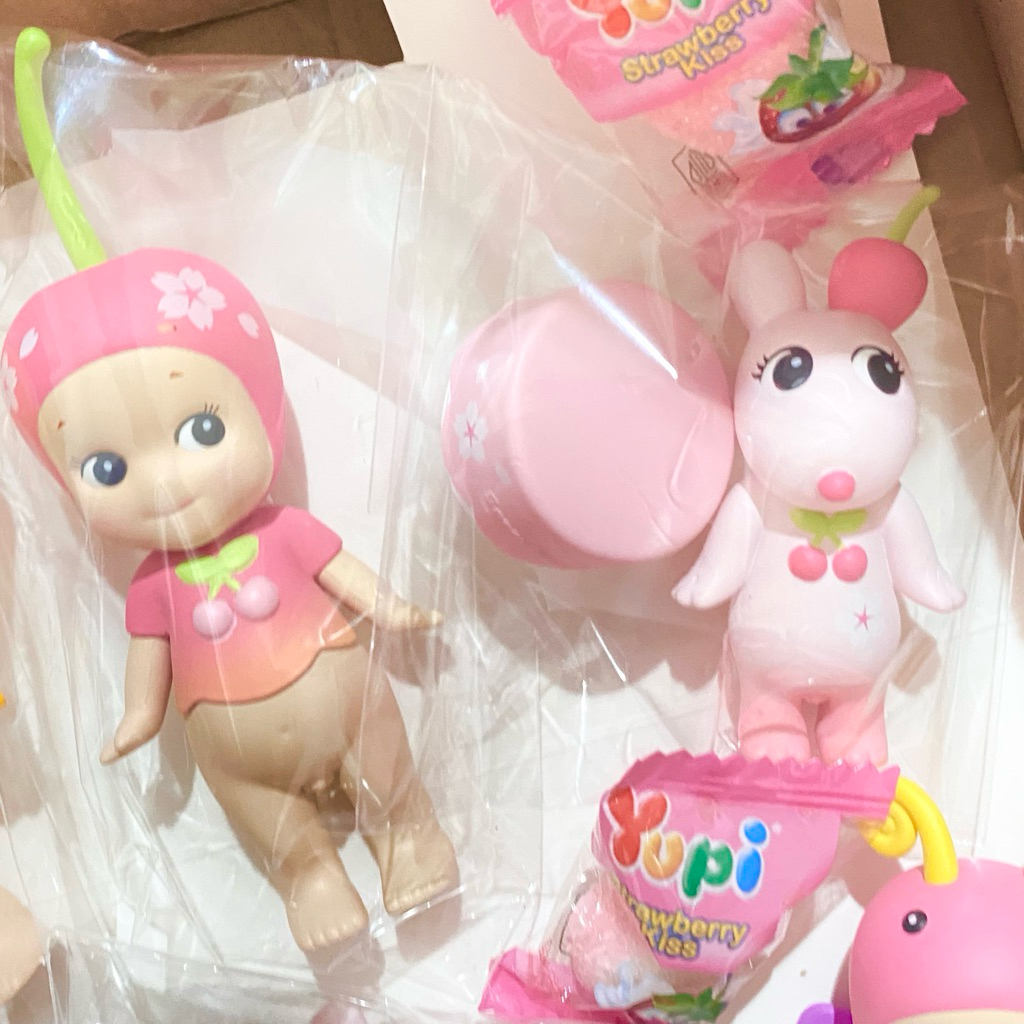 SONNY ANGEL CHERRY BLOSSOM SECRET