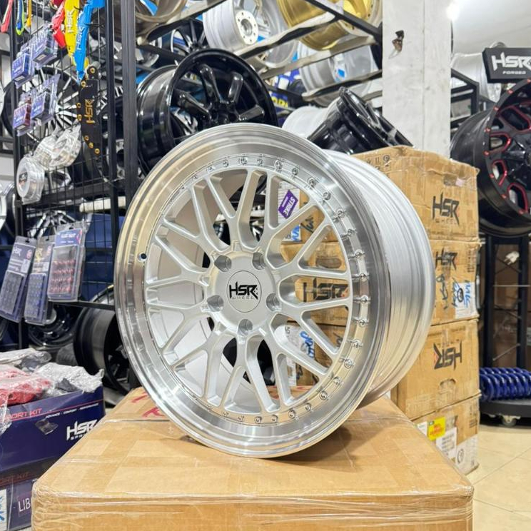 Velg BBS LM Ring 18 HSR SIGI R18 Lebar 8 Pcd 5x120 ET40 Velg Racing BMW/BYD R18