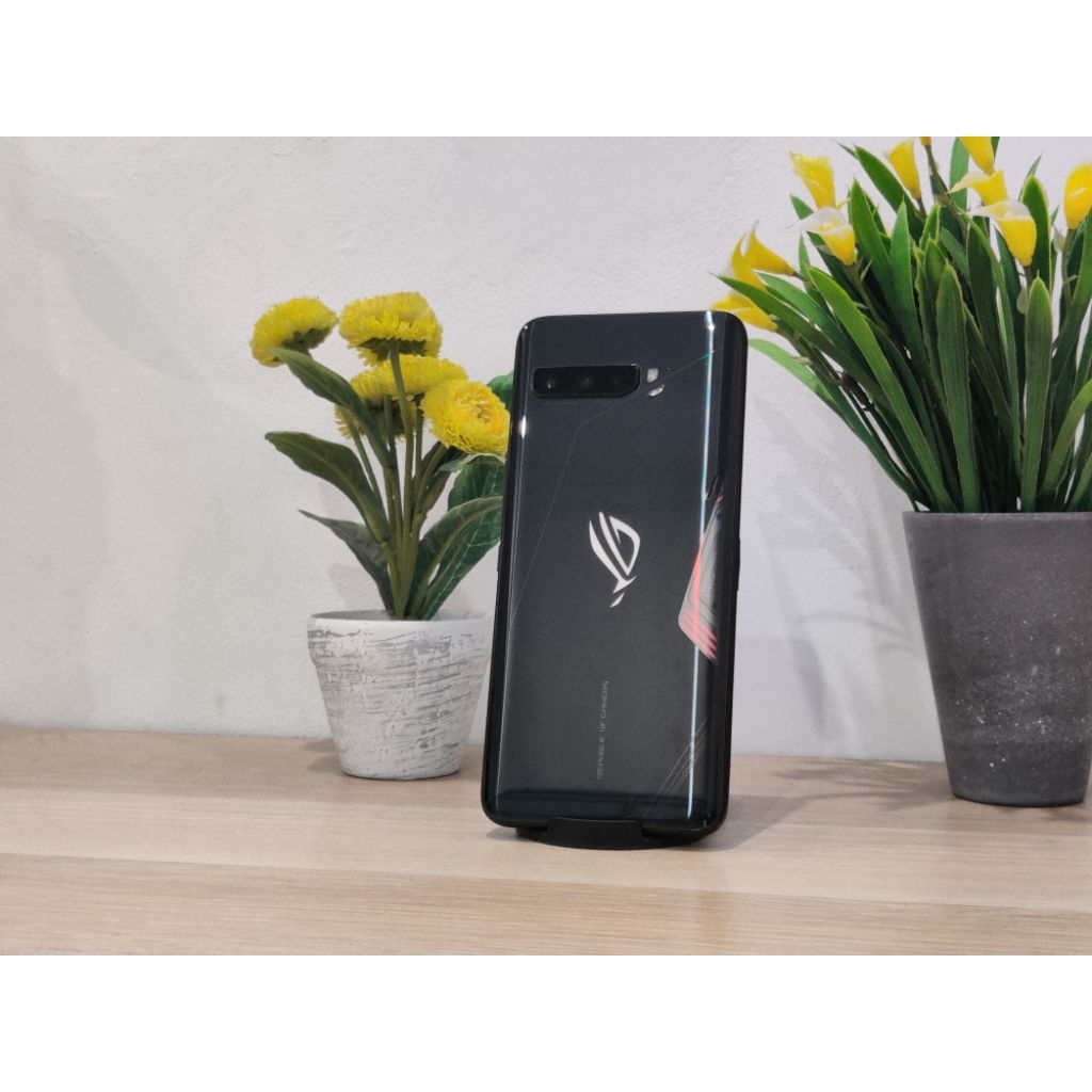 Asus ROG Phone 3 12GB/512GB Resmi TAM Unit Only