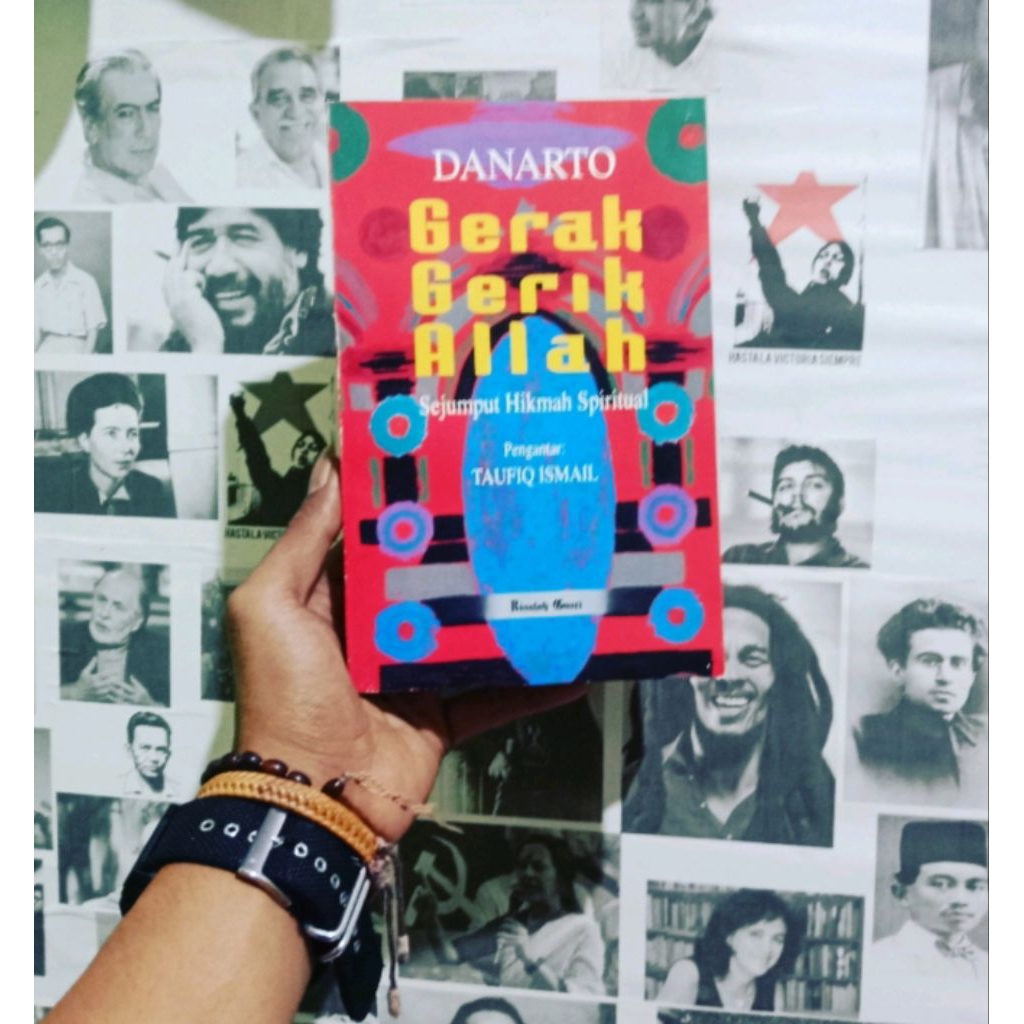 Kumpulan Cerita Pendek Danarto Berhala | Godlob | Adam Ma'rifat | Setangkai Melati di Sayap Jibril |