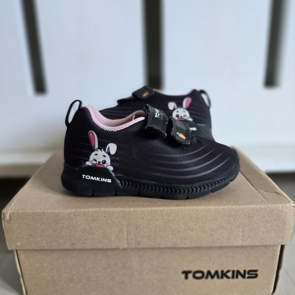 Preloved Sepatu Anak Tomkins Blitz Size EU 26