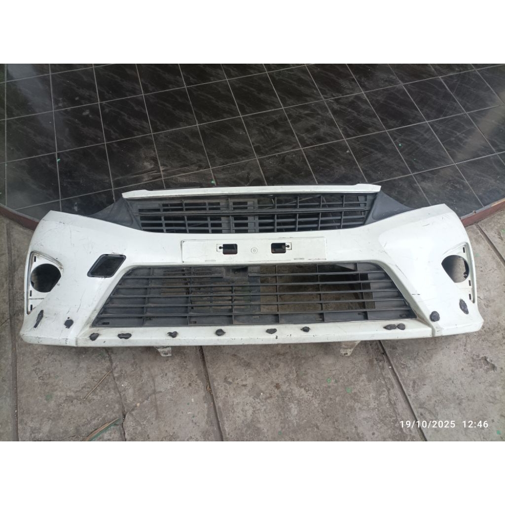 Bemper Bumper Depan Ayla 2016 2017 2018 Original