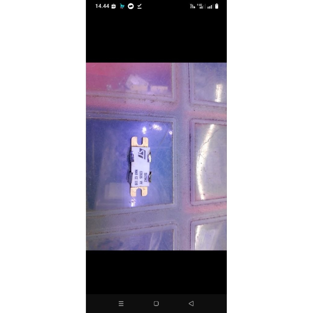 SD2942 mosfet solid state VHF & UHF