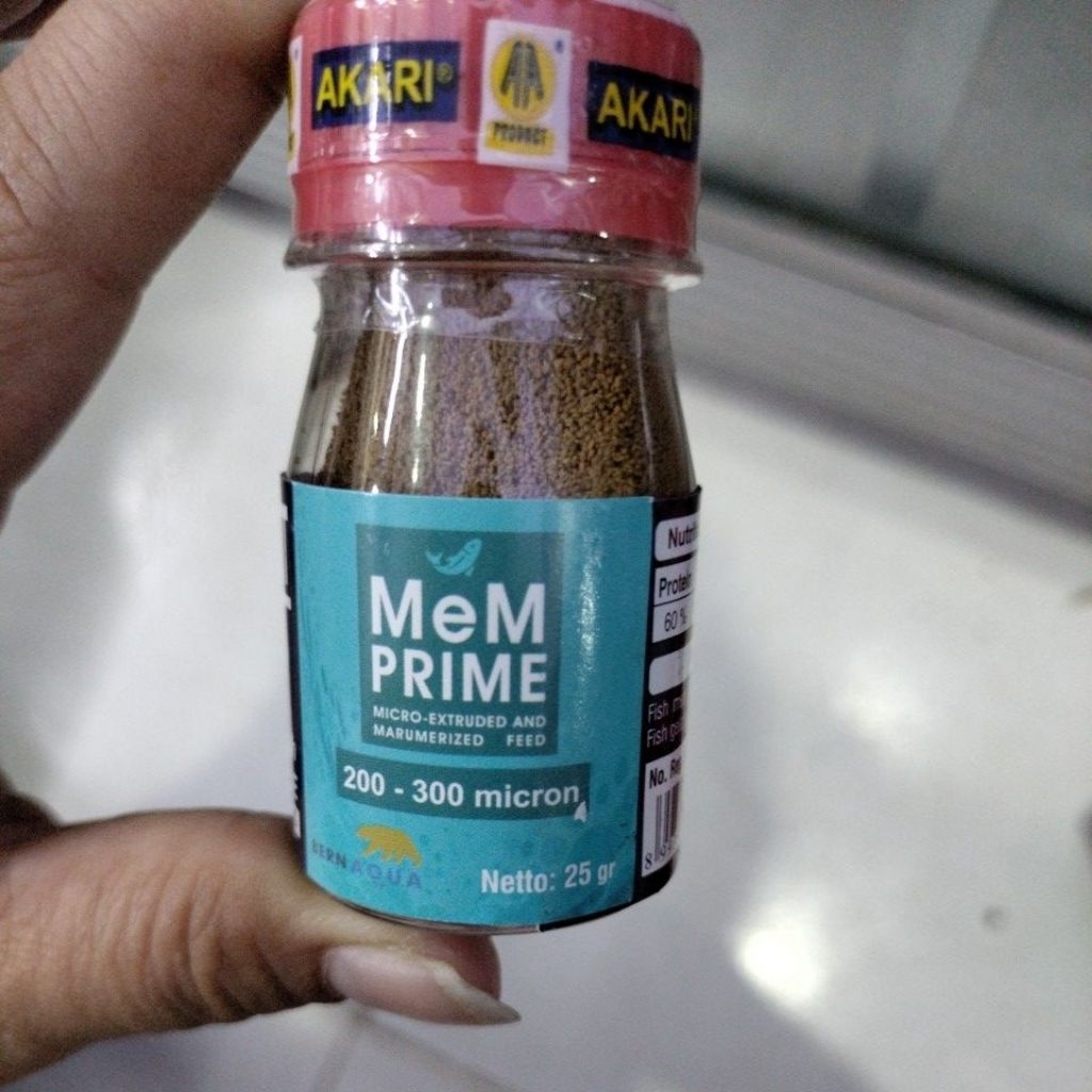 Mem Prime pelet ikan cupang guppy burayak 200-300 micron
