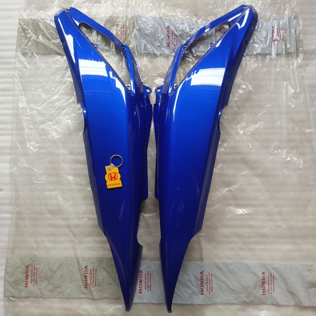 COVER BODY SAMPING KIRI KANAN HONDA SUPRA X 125 LAMA BATMAN BIRU ORIGINAL
