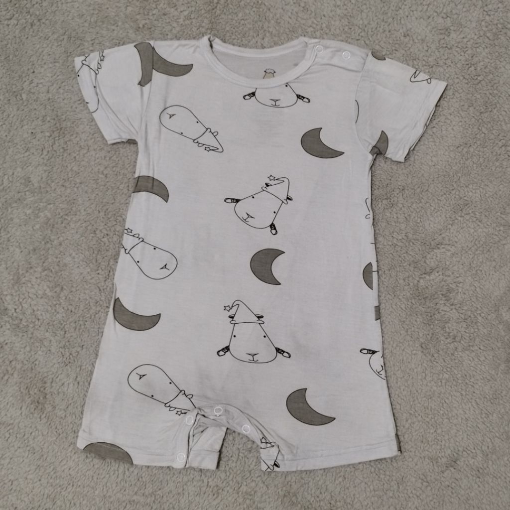 PRELOVED Romper Baabaasheepz Baabaa baba