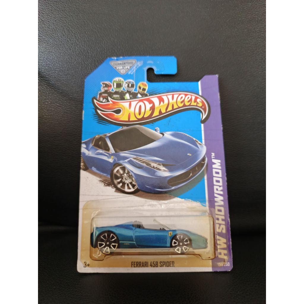 HOTWHEELS FERRARI 458 SPIDER BLUE US CARD
