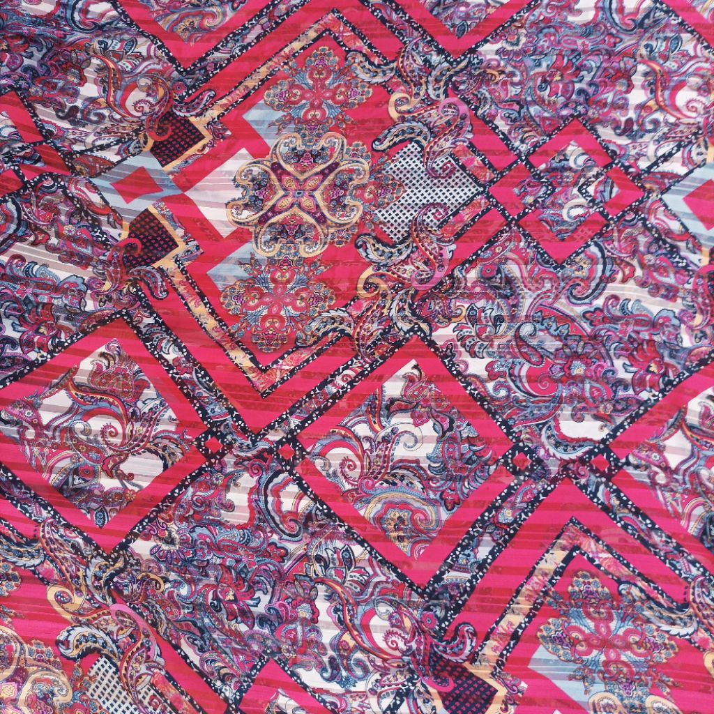 Kain Sifon Dobby Motif Paisley Patchwork Merah Fanta Premium Meteran (Harga Kain Per½ Meter)