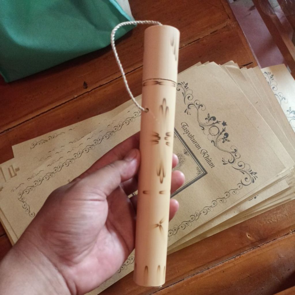 Undangan Bambu Gulung vintage, kerajaan