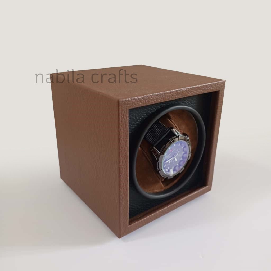 Box Jam Kotak Display Jam Tangan Berputar Automatic Watch Winder