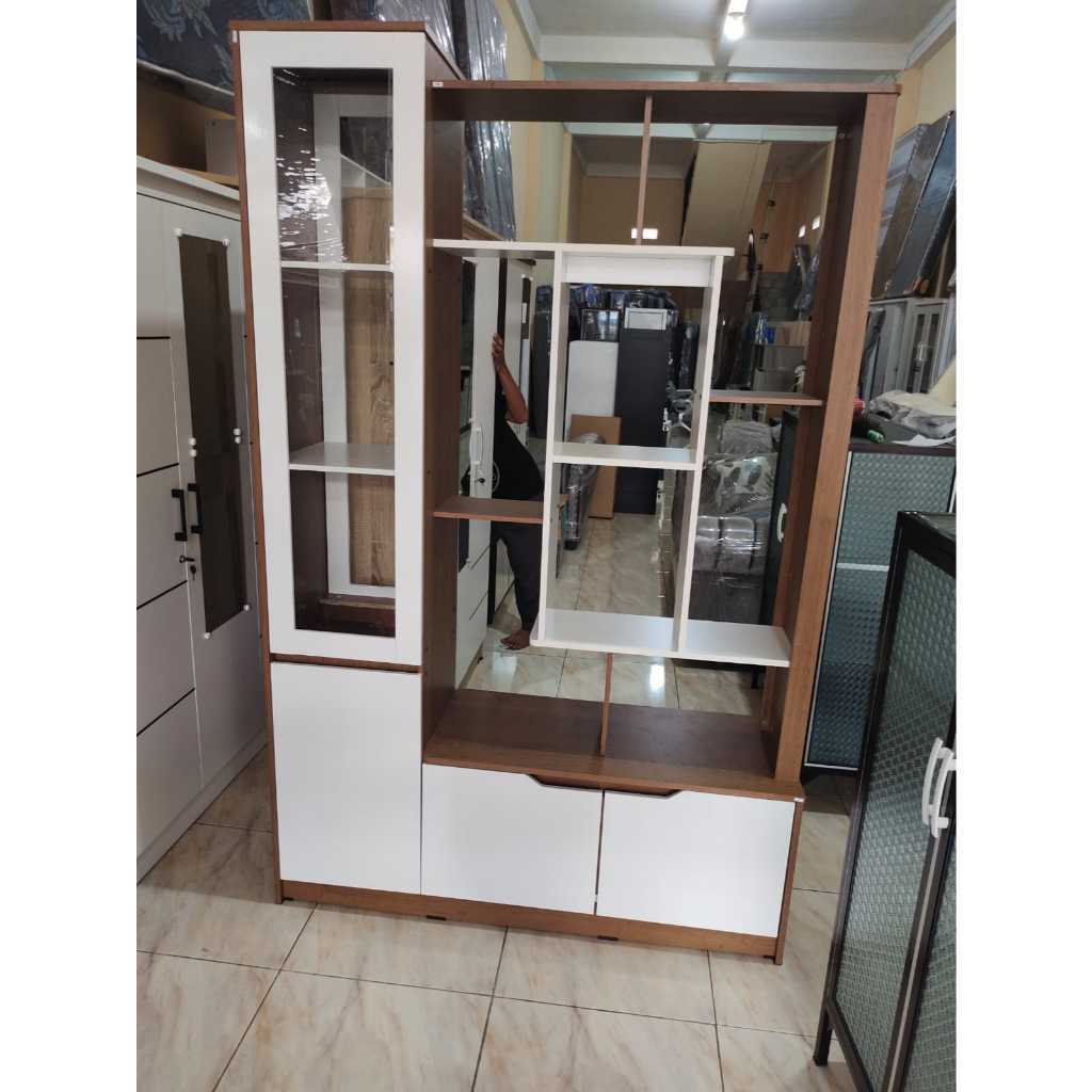 SEKAT/PARTISI RUANGAN MINIMALIS BANJARMASIN