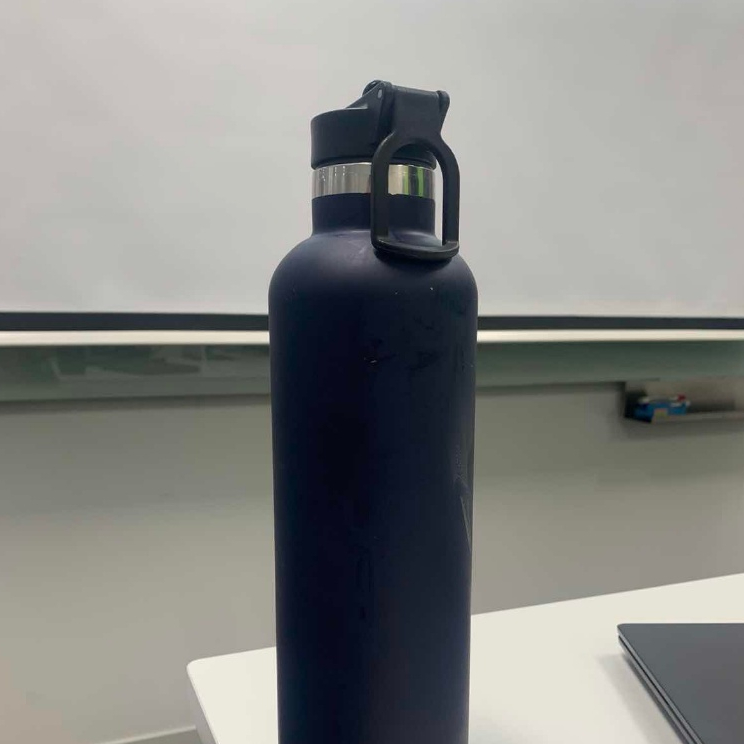 Tumbler aesthetik second