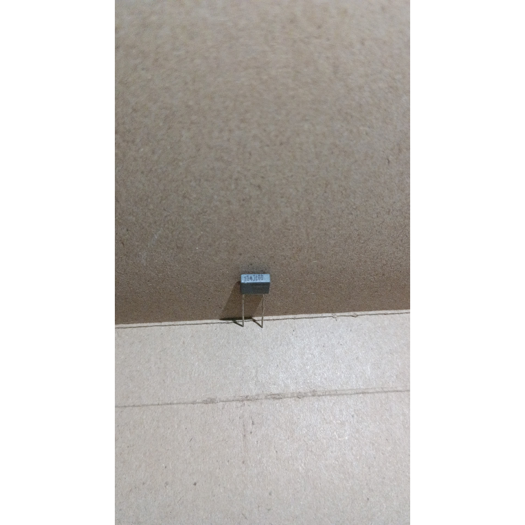 7303 kapasitor mkm mkt 104j100 104j 104 100nf 100n 100v abu abu