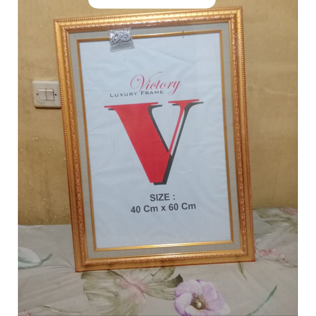 Bingkai foto 40x60 ukir kayu + kaca