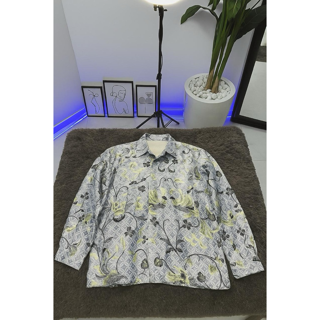 Batik semi sutra halus berpuring #batiksolo #batikjogja #batikpekalongan