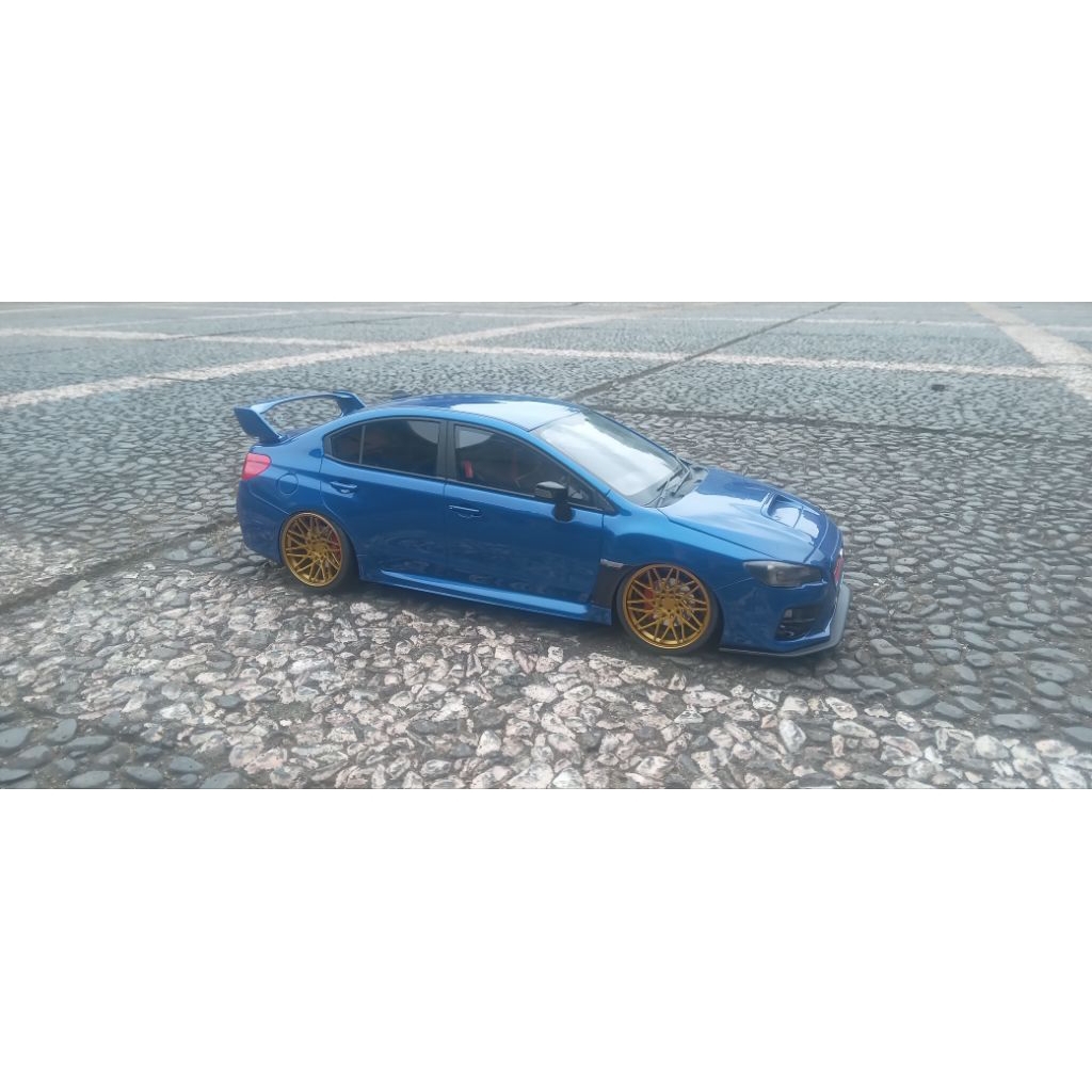 Diecast 1:18 Subaru