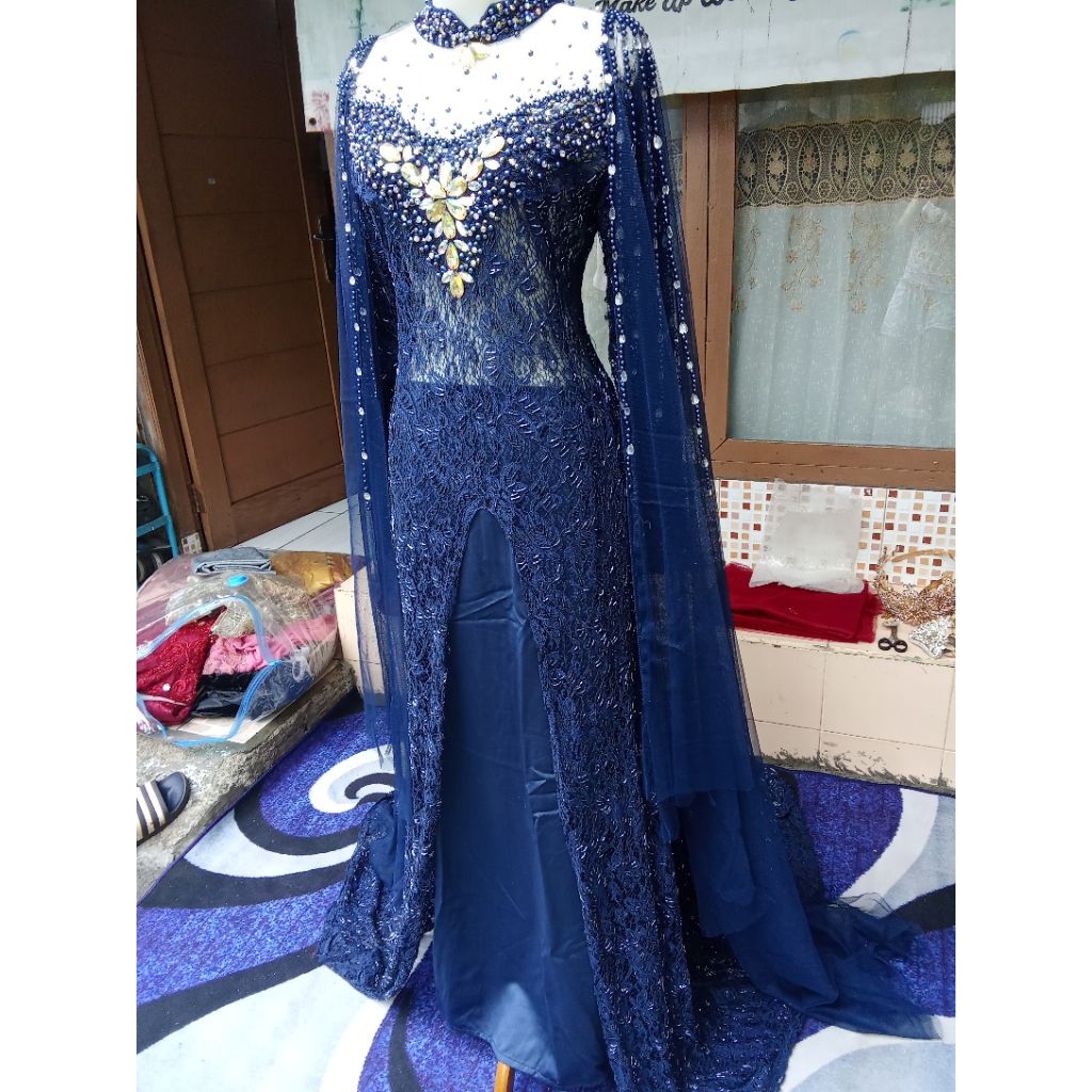 GAUN PENGANTIN SLIM NAVY