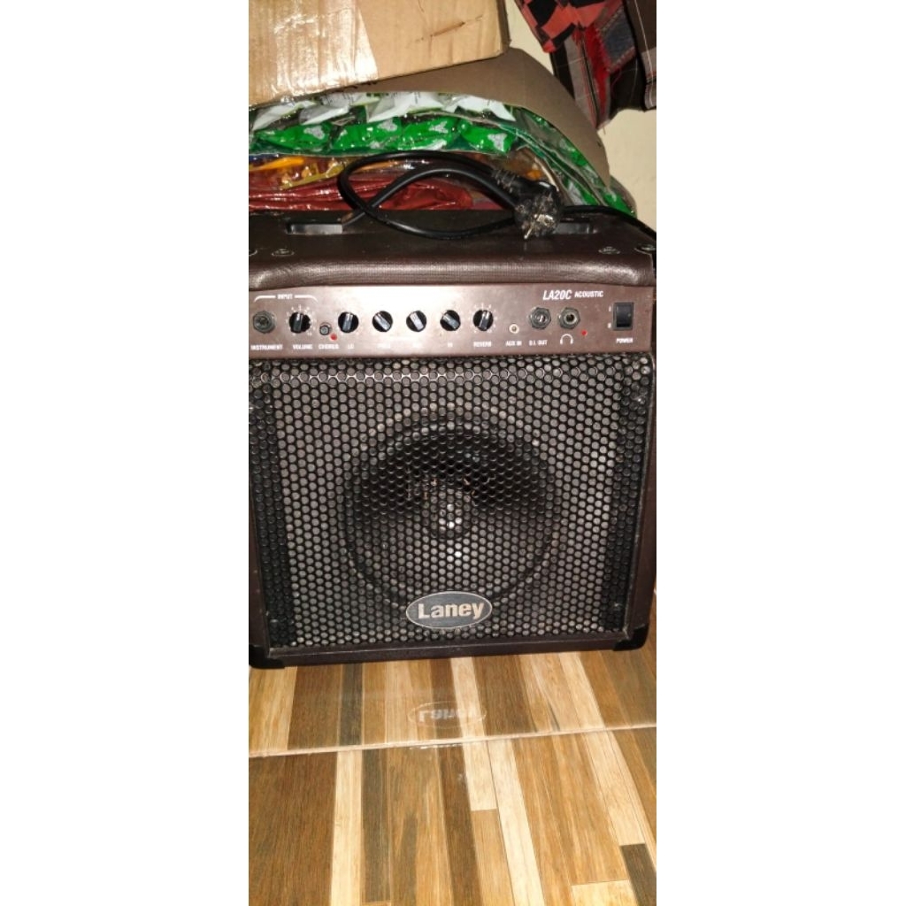ampli gitar Laney LA20C original