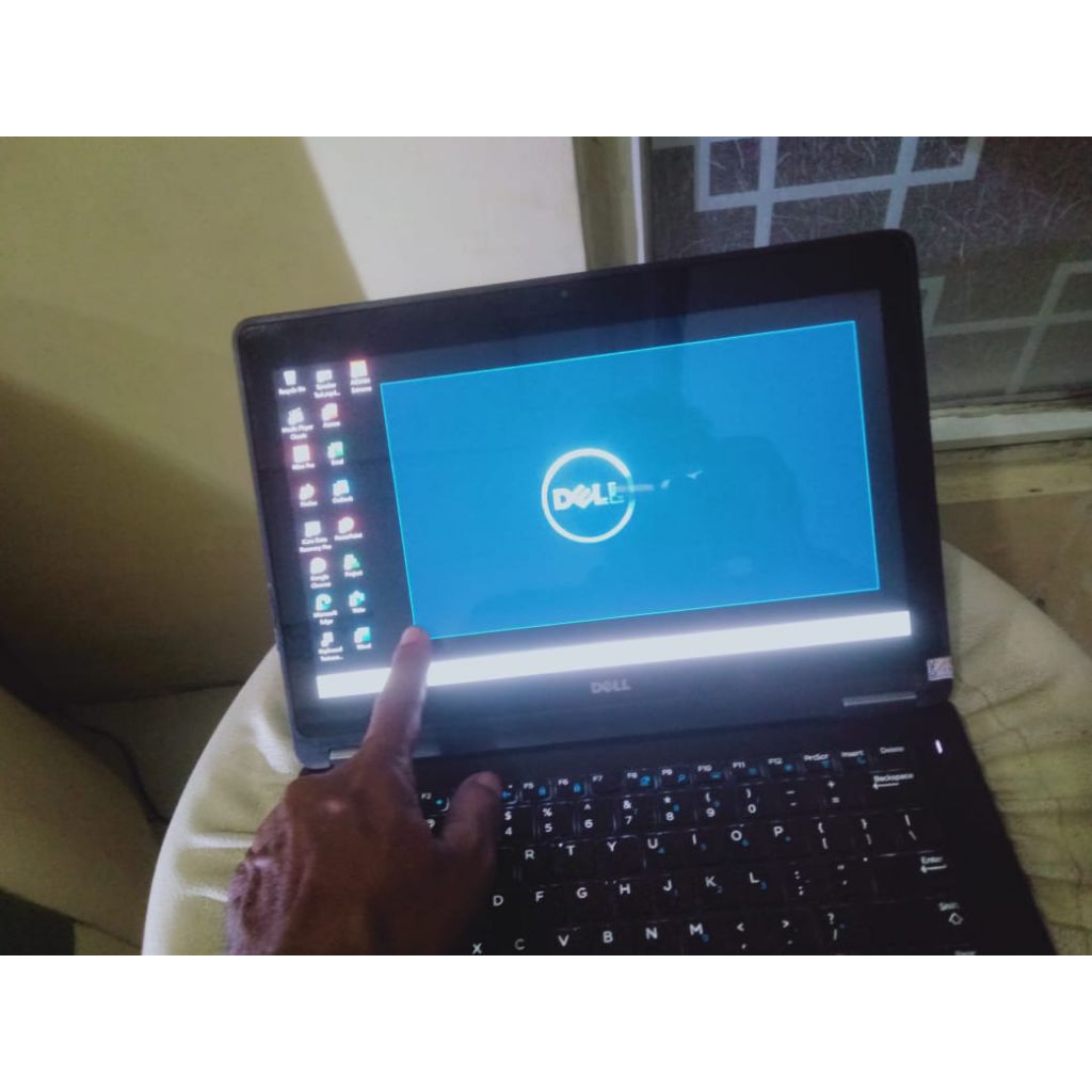 Dell Latitude E7270 core i7 Touchscreen