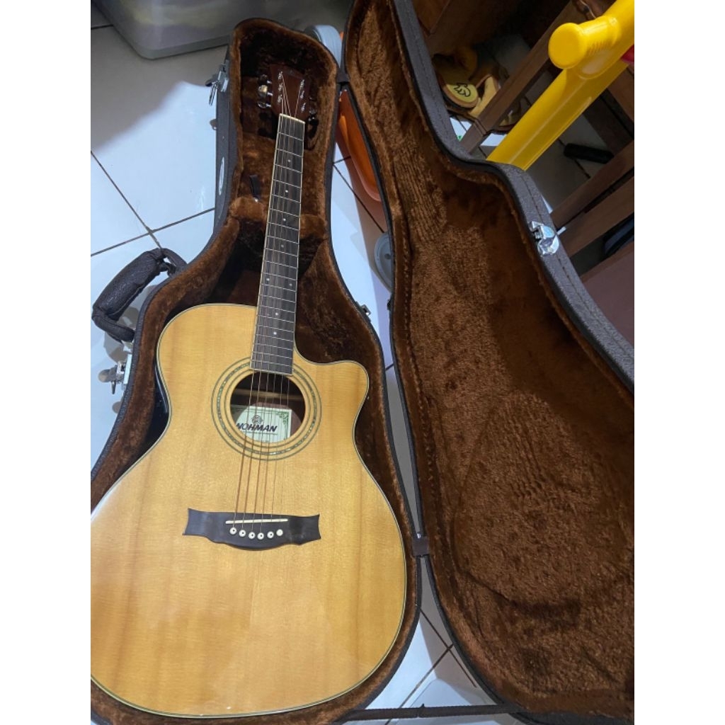 PRELOVED GITAR & HARDCASE NOHMAN ORIGINAL