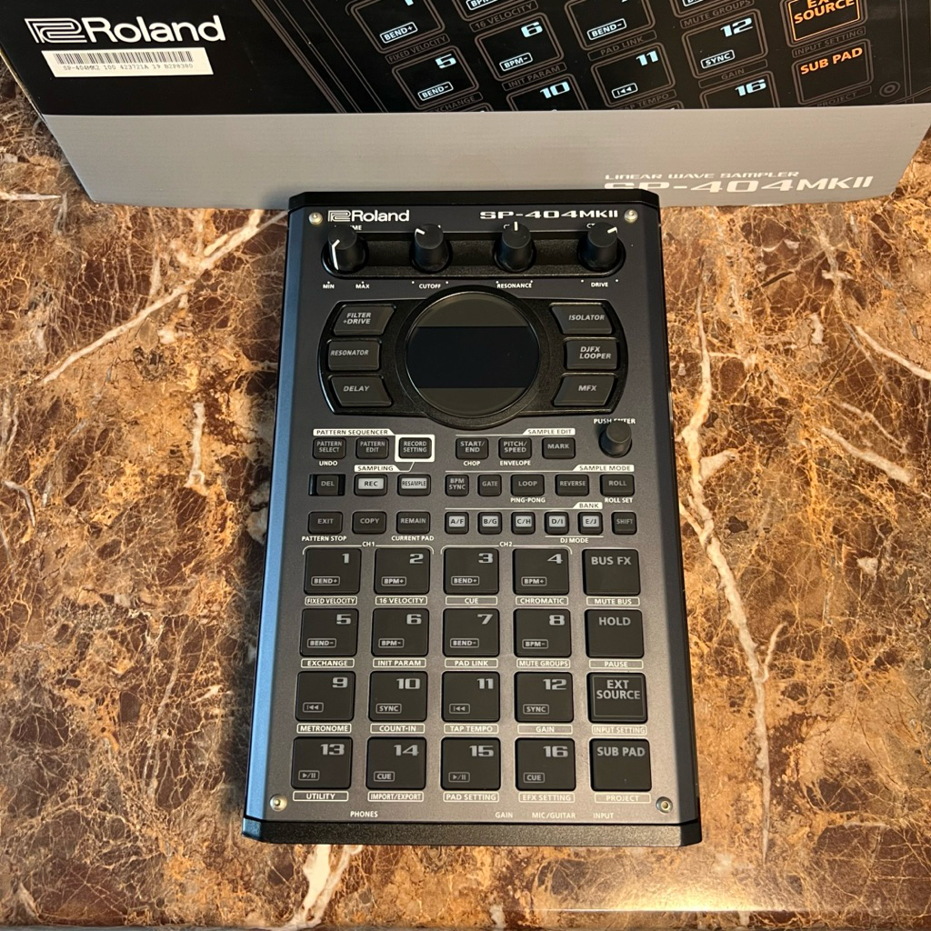 Roland SP404 MK II Creative Sampler and Effector