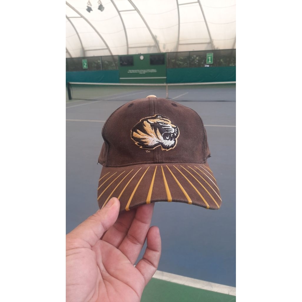 TOPI VINTAGE DETROIT TIGERS