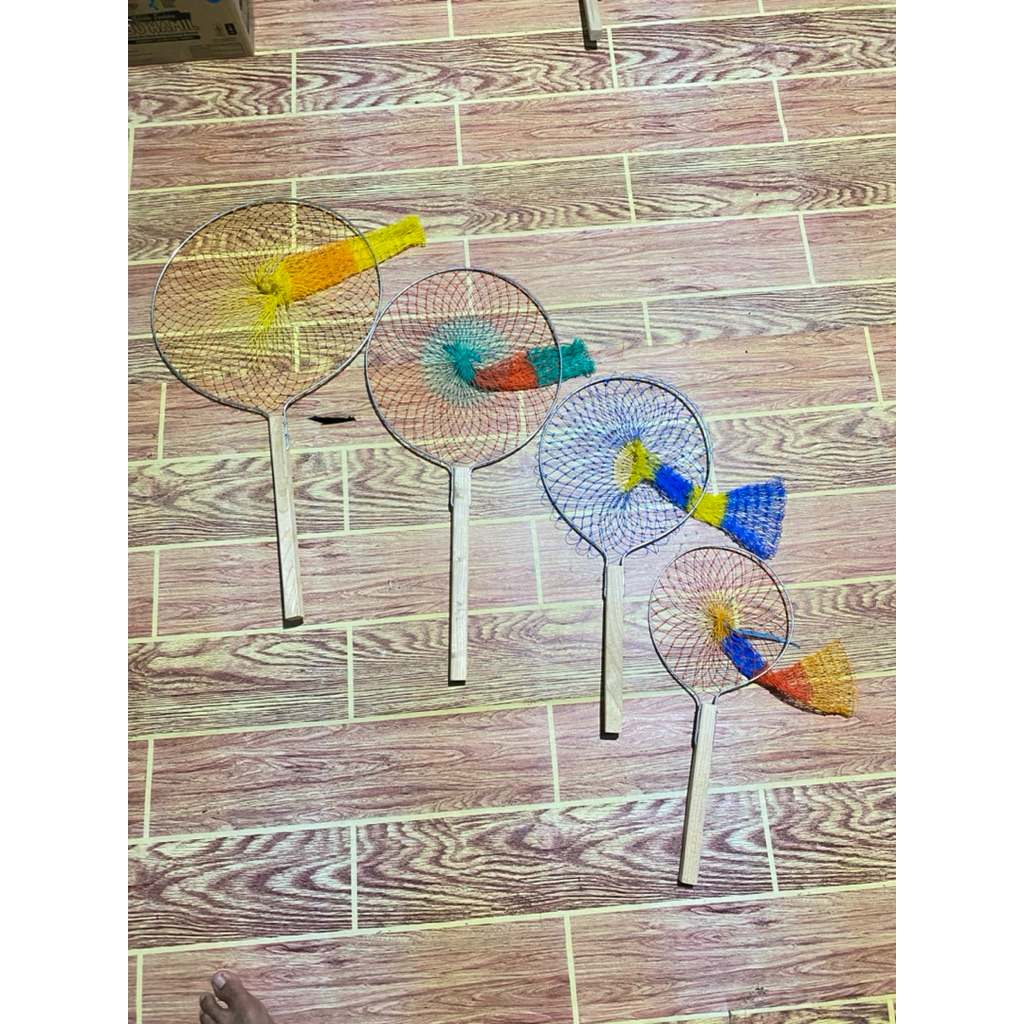 serok ikan jaring warna warni bahan kawat besi dan kayu harga grosir  ukuran lengkap mini.kecil.seda