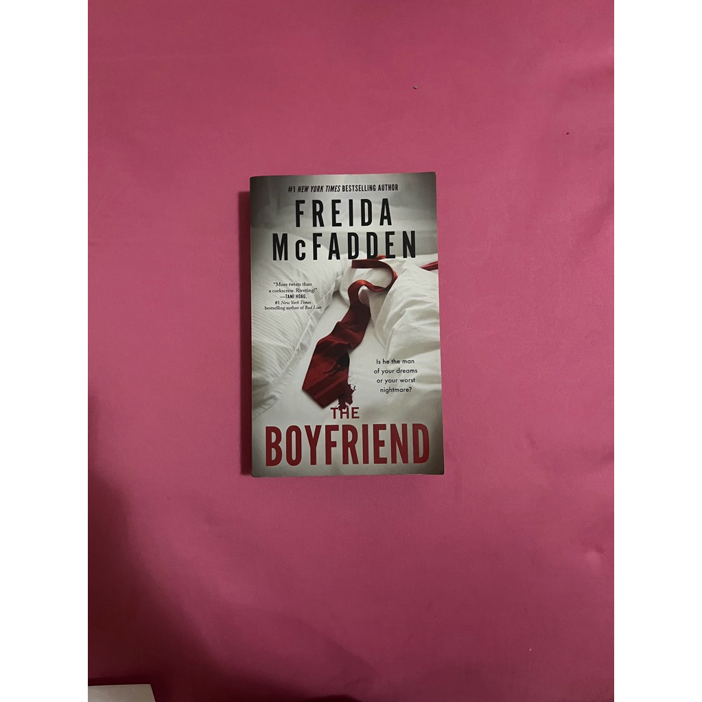 [PRELOVED] The Boyfriend - Freida McFadden