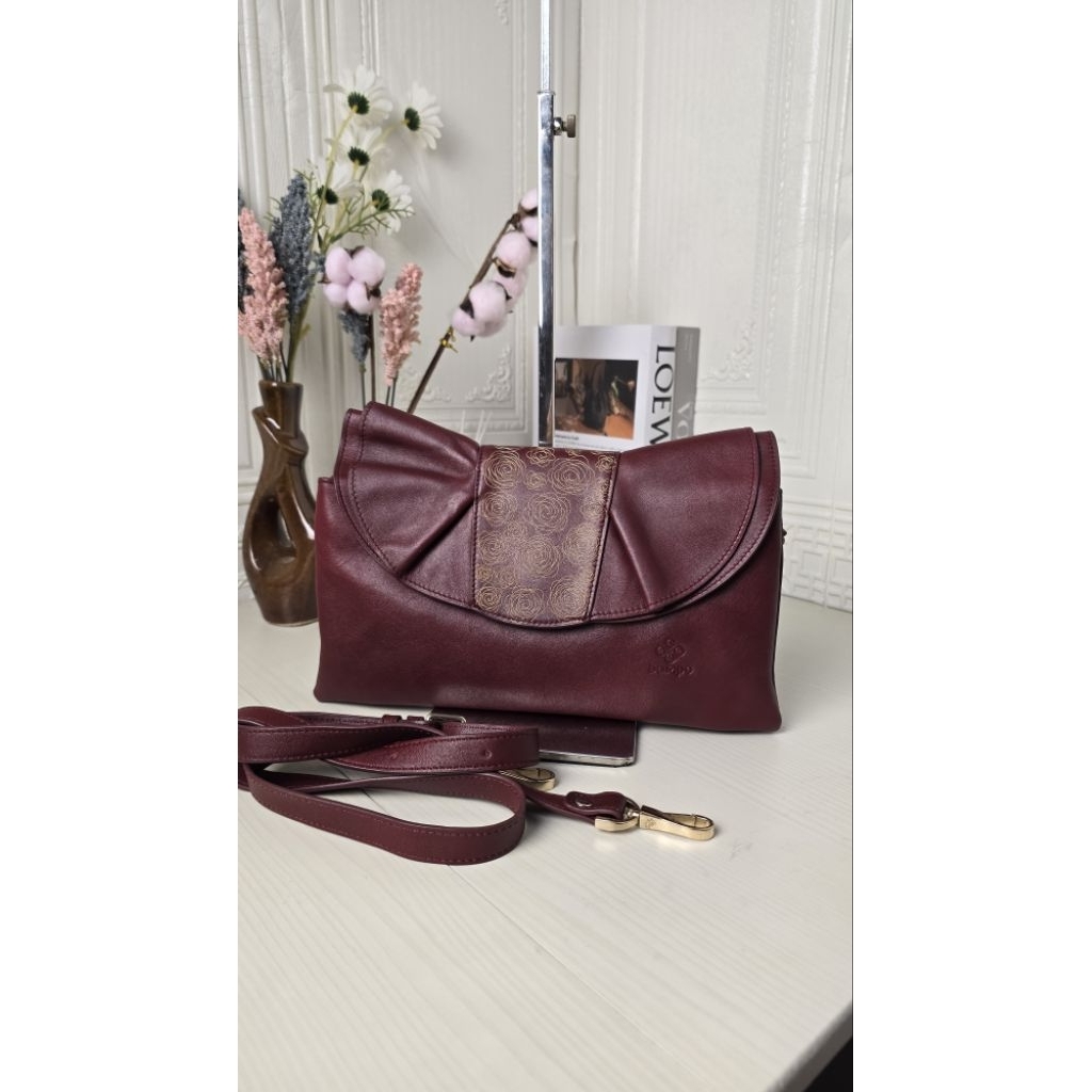 Preloved Authentic Bampo Full Genuine Leather Crossbody Bag